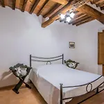 Апартаменты Guesthost - Crete Senesi Charming With Parking *