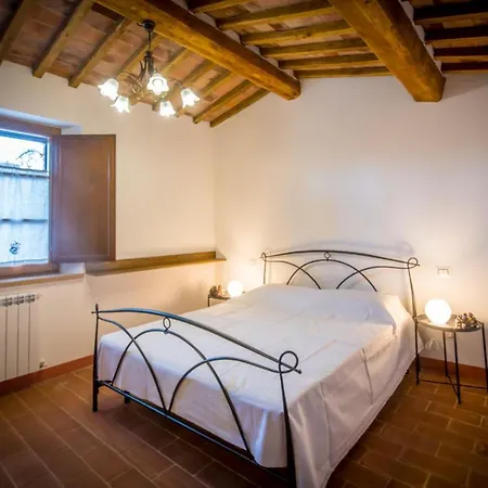 Appartement Guesthost - Crete Senesi Charming With Parking *