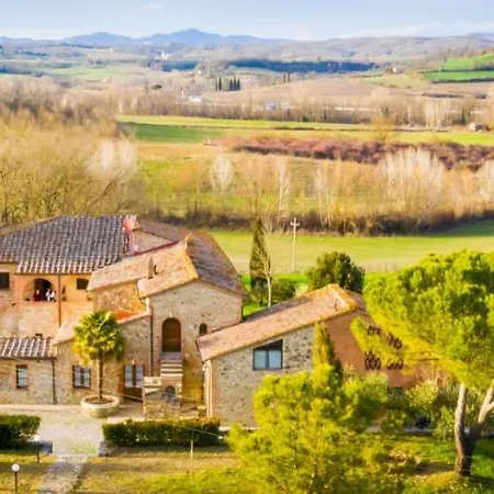 Guesthost - Crete Senesi Charming With Parking *
